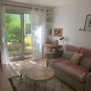 T2 Cosy 70s Appartement
