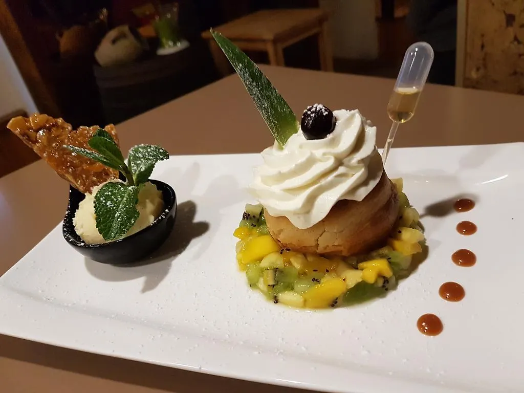 山之回声酒店 Armoy 酒店